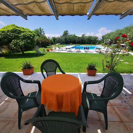 Casa Ghirlanda Con Piscina E Campo Da Tennis Lazise Ngoại thất bức ảnh